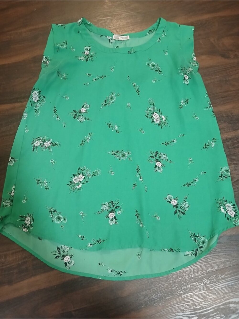 Pleione Green Floral Cap-Sleeve Blouse